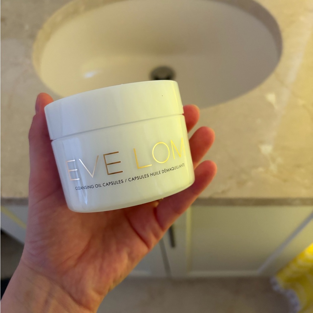 Eve Lom Cleansing Oil Capsules